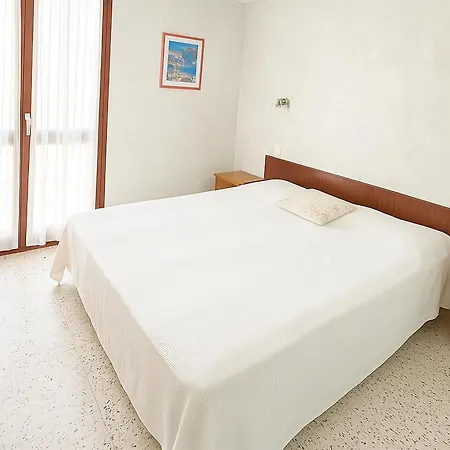 4 Couchages A Plage, Proche Et Commodites - Fr-1-732-62 *